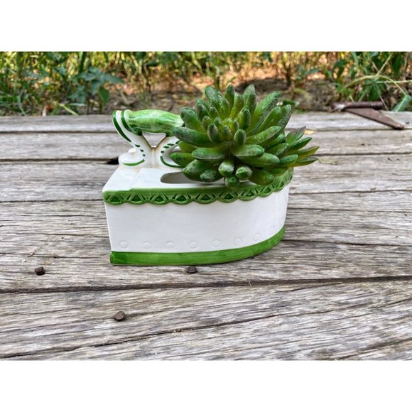 Vintage 1960s Ceramic SAD Iron Planter Vase floral - Picture 16 of 16